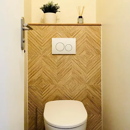 King Size Beds - 2 Bathrooms - 2 Free Parking * Paris