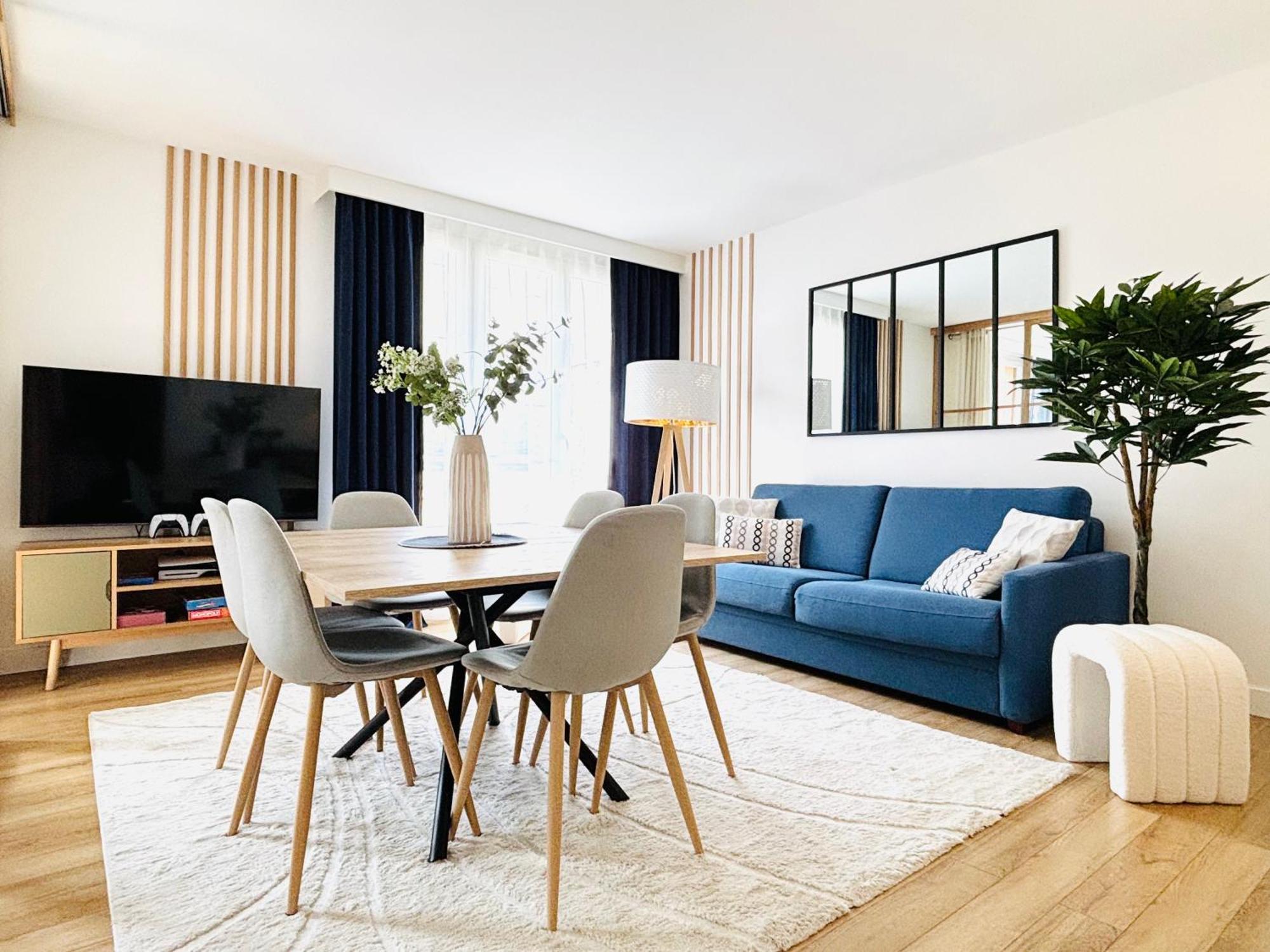 King Size Beds - 2 Bathrooms - 2 Free Parking Appartamento